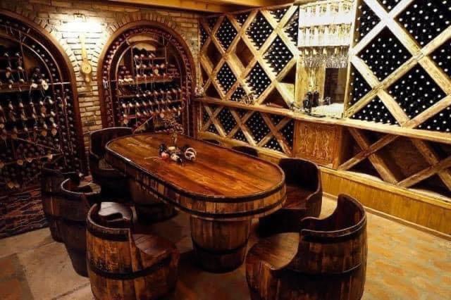 Hotel Guglux &Wine Cellar เทลาวี ภายนอก รูปภาพ